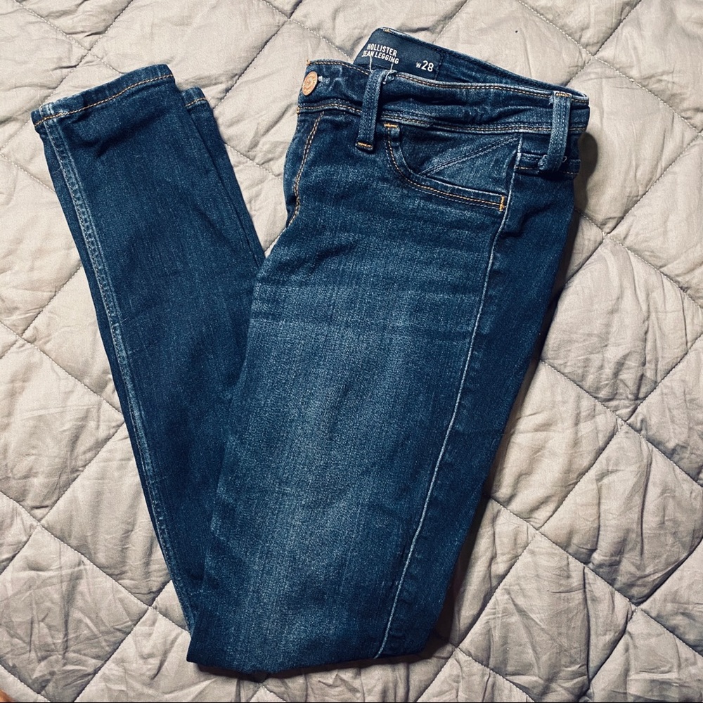 Hollister Jeggings